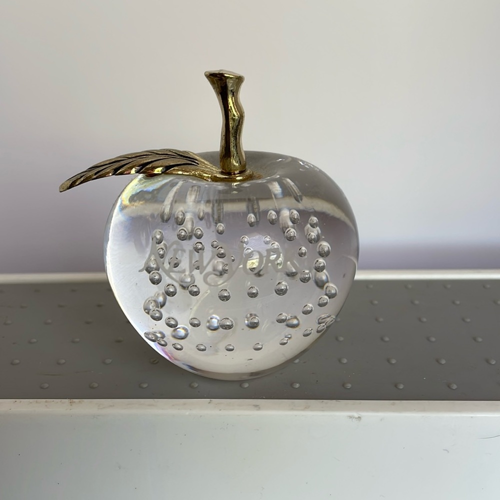 Vintage Handmade glass apple paper weight.